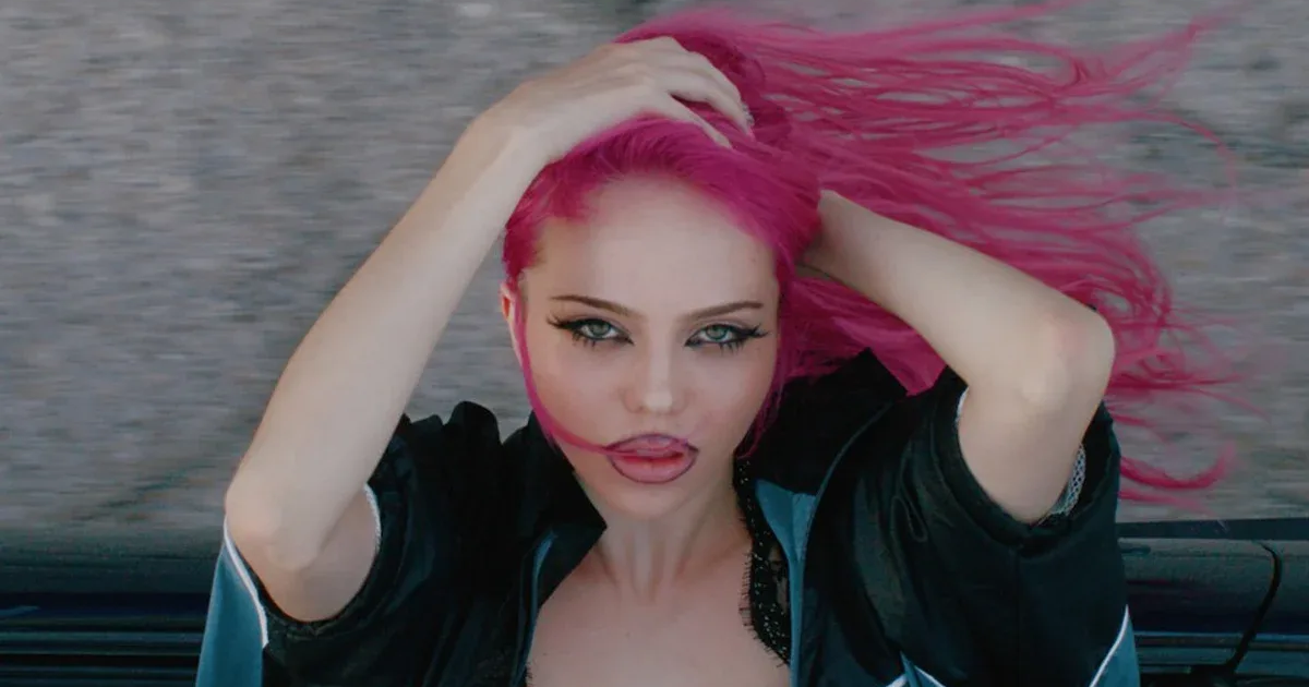 Adela’s “Nicole Kidman” Steadily Scales The Hot 100