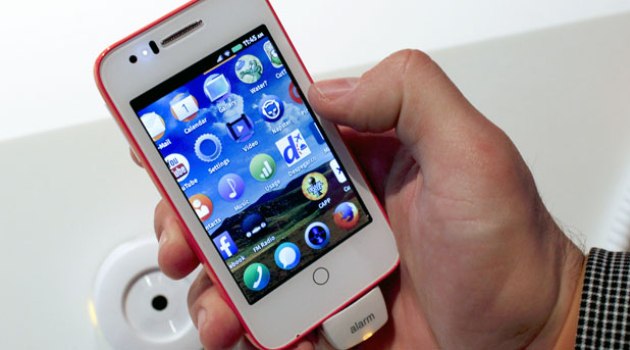 iPhone maker announces plan to build Mitsubishi EVs