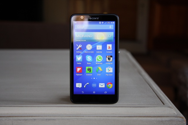 Review: Sony Xperia E4