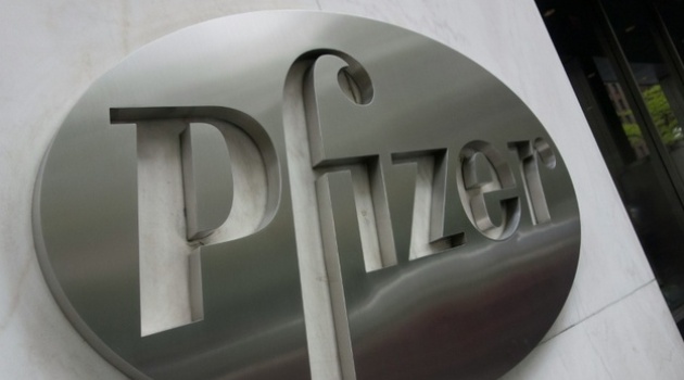 Pfizer earnings jump on strong sales of Covid-19 products