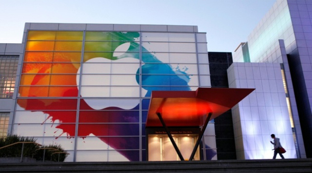 Apple, Samsung take battle to US Supreme Court