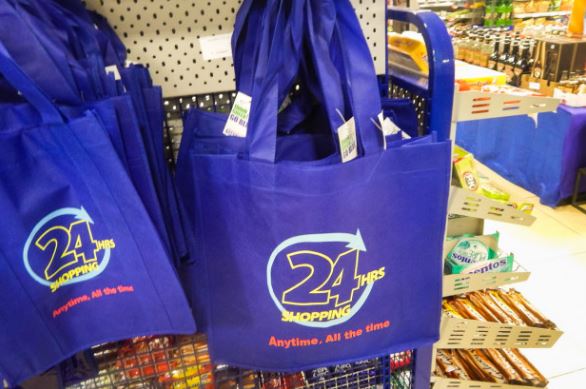 Supermarkets to sell reusable paper bags for at least Sh3
