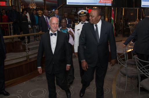 KQ hosts President Kenyatta, business leaders in New York