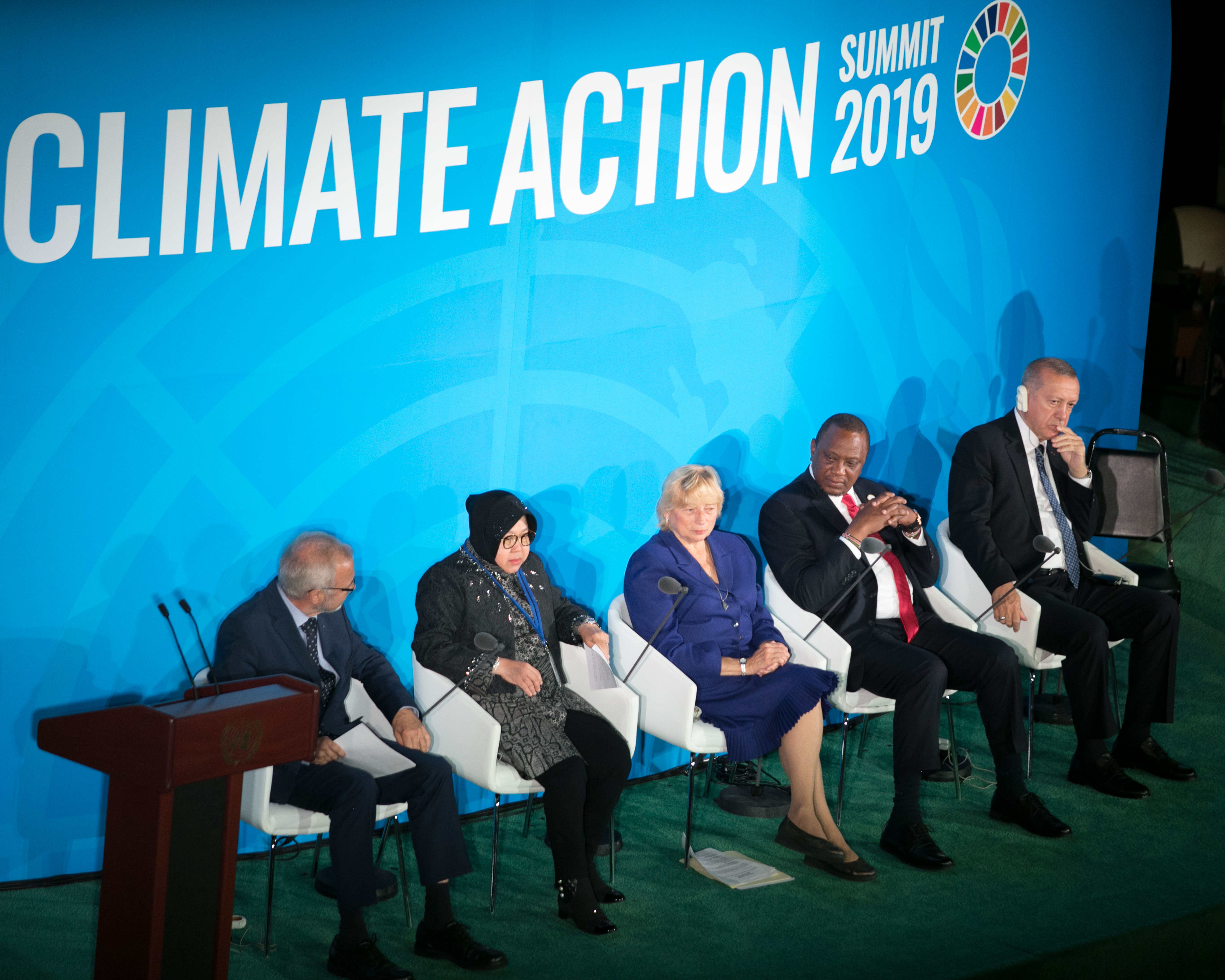Kenyatta calls for climate actions that secure livelihoods and expand economic opportunities