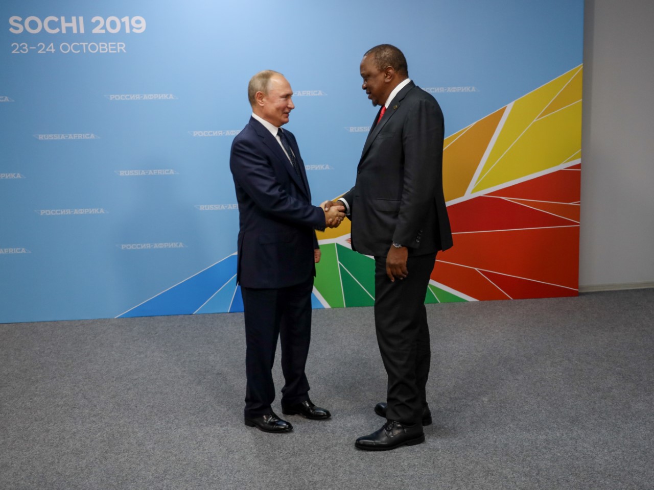 Kenya, Russia agree to form business council as Presidents Kenyatta and Putin meet in Sochi
