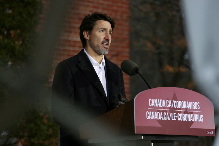 Canadian lawmakers approve vast pandemic economic aid program