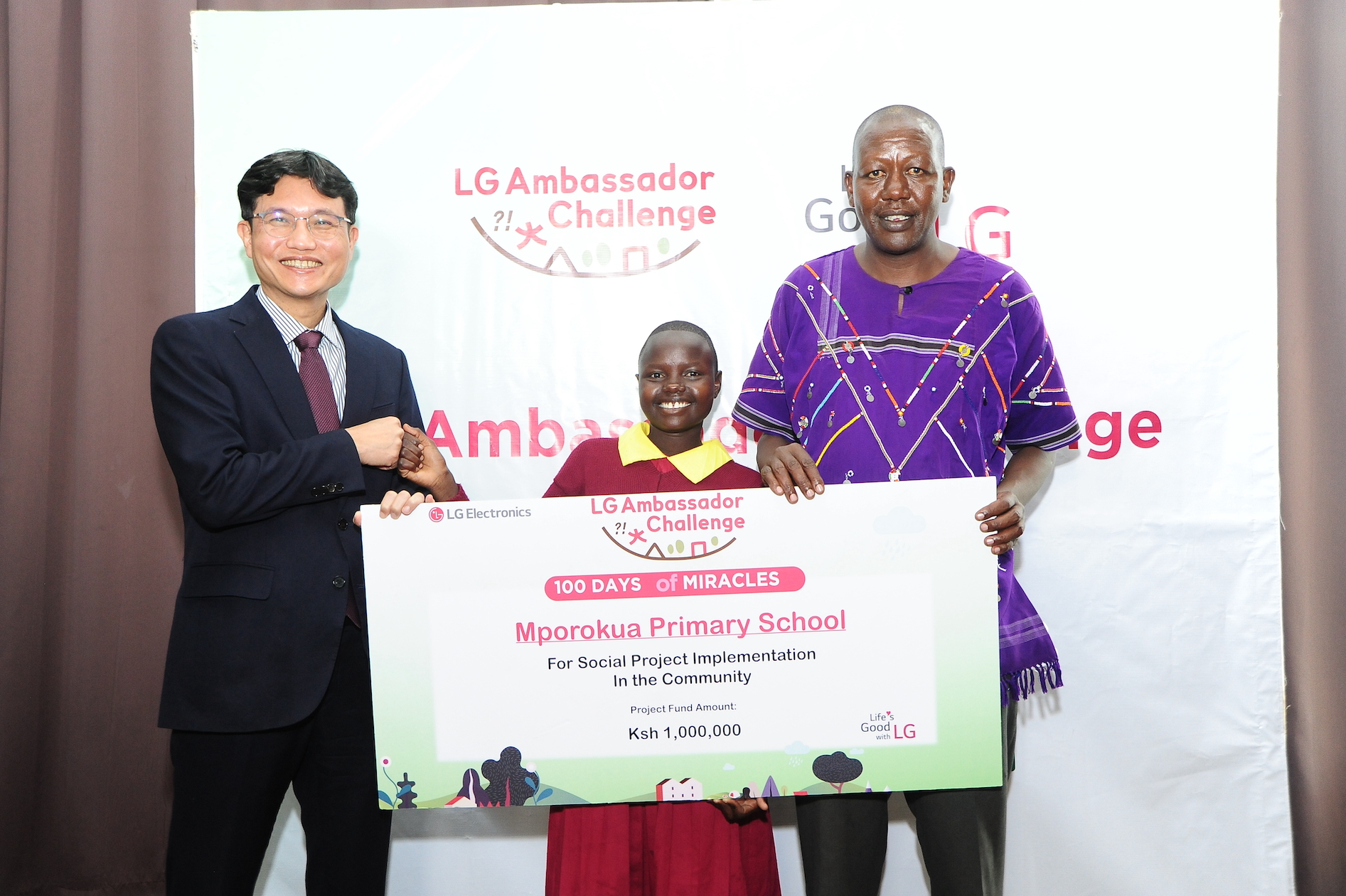 LG electronics empowers local communities by awarding social groups