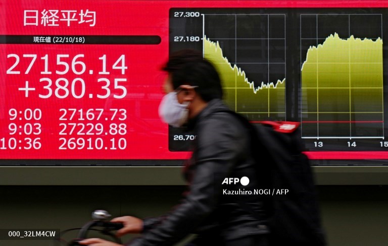 Japan to spend $260 bn to tackle inflation, weak yen
