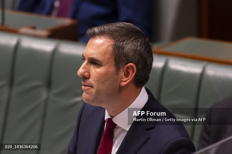 Australian economy set to slow as global crises bite