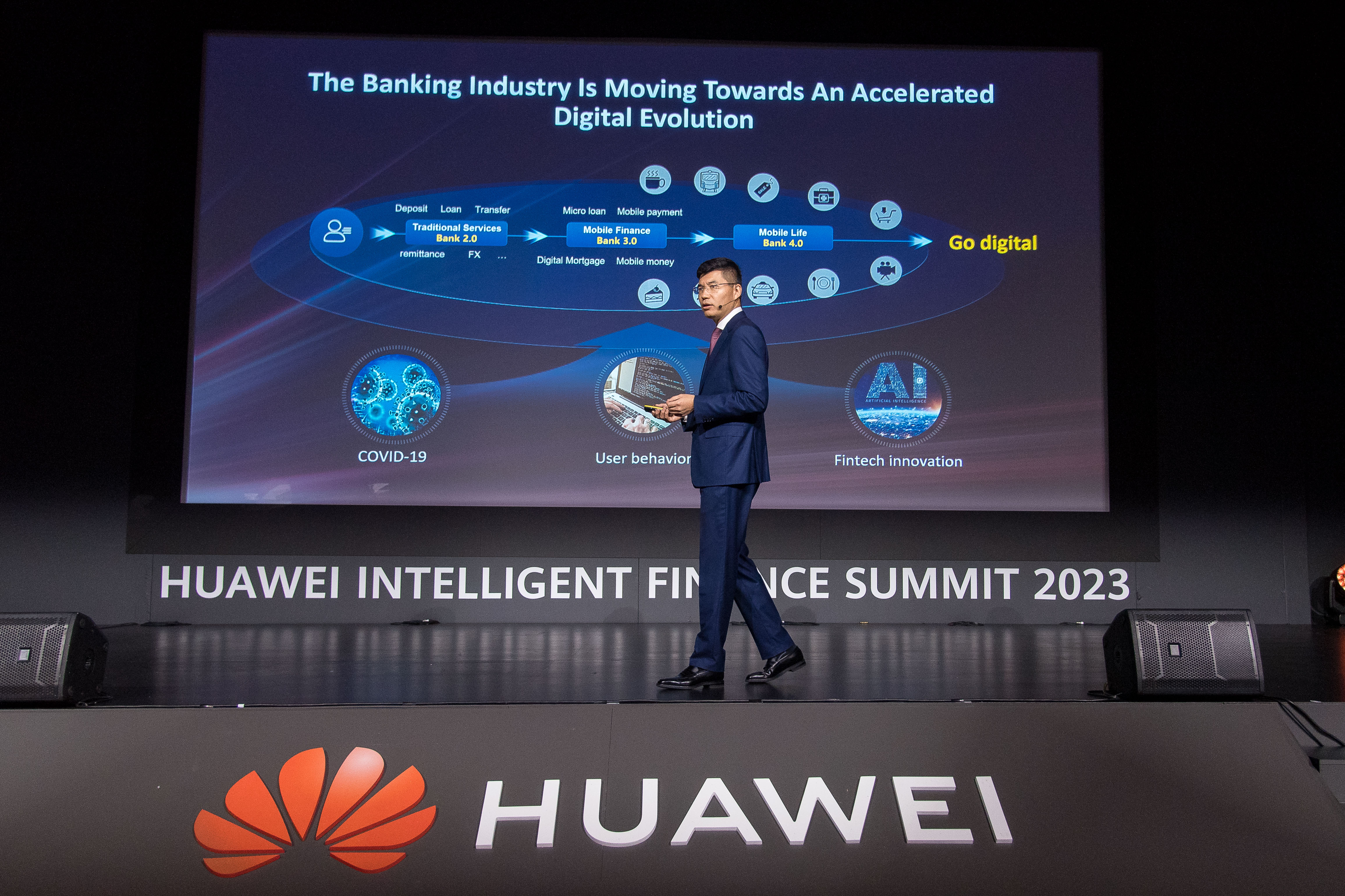 Huawei rolls out non-stop banking solution for banks