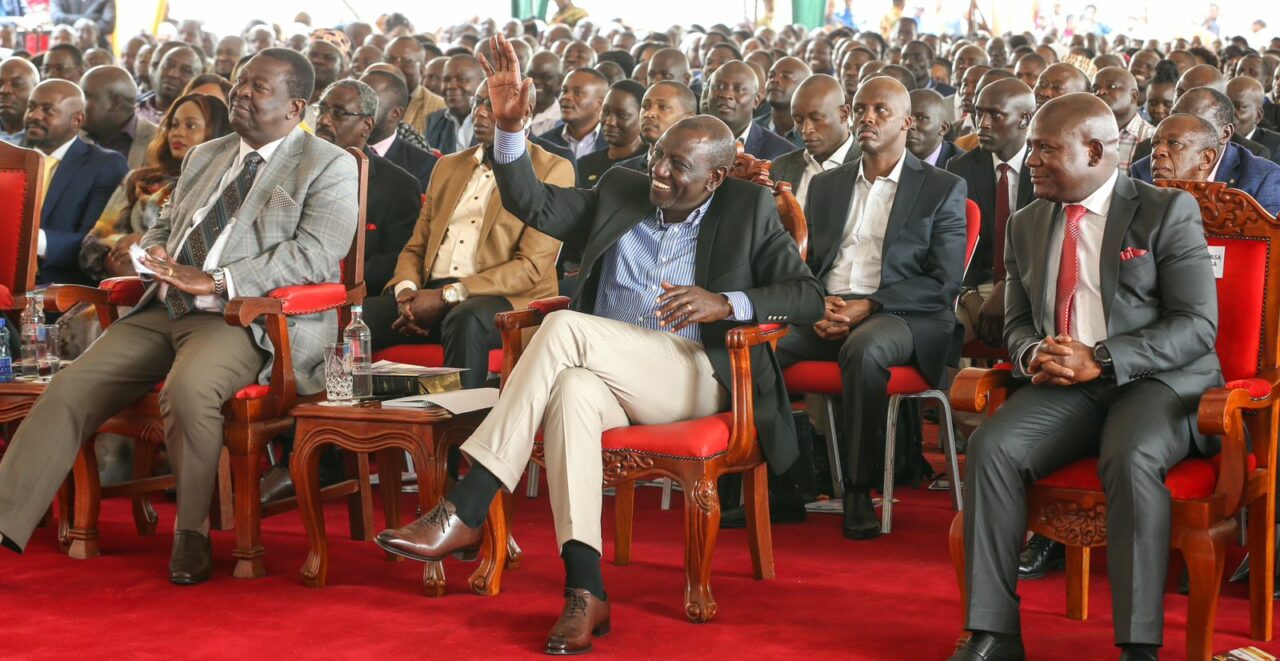 Community health promoters will decongest hospitals, Ruto