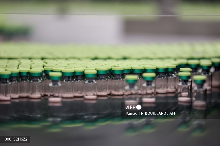 GSK profits from vaccines, HIV drugs