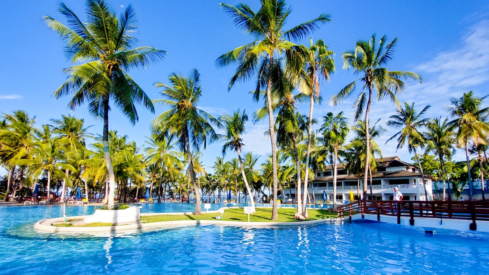 Booking.com warns of up to 900% increase in travel scams