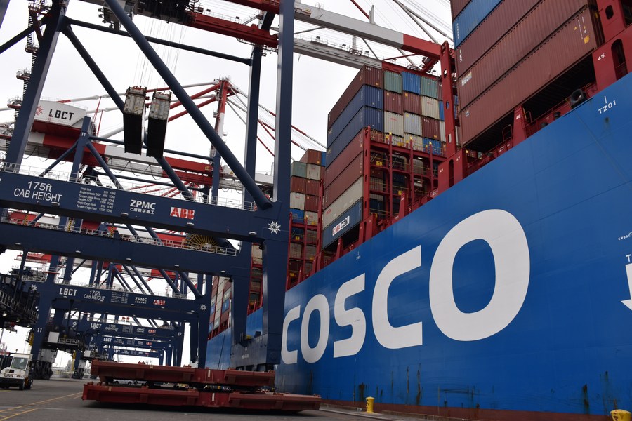 U.S. wholesalers say decoupling damages business deeply