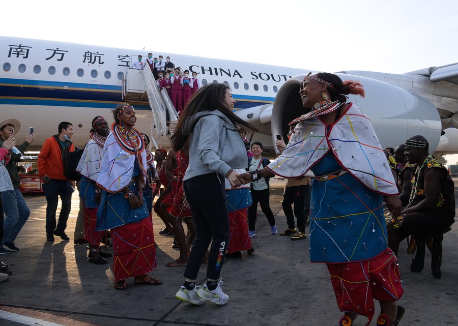 Zimbabwe expects to attract more Chinese tourists