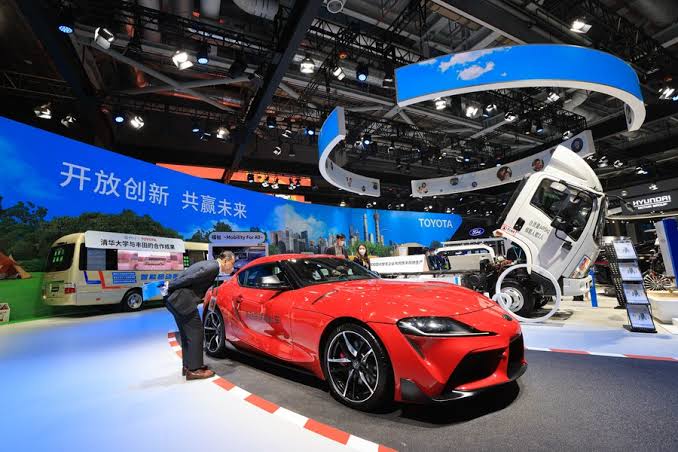 Japanese automakers ramp up shift to EVs