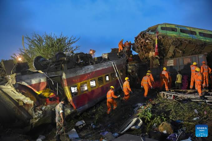 11 killed, 50 injured as 2 passenger trains collide in India