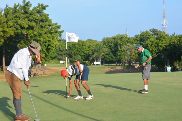 Nyali Golf Club informs members to be wary of pythons