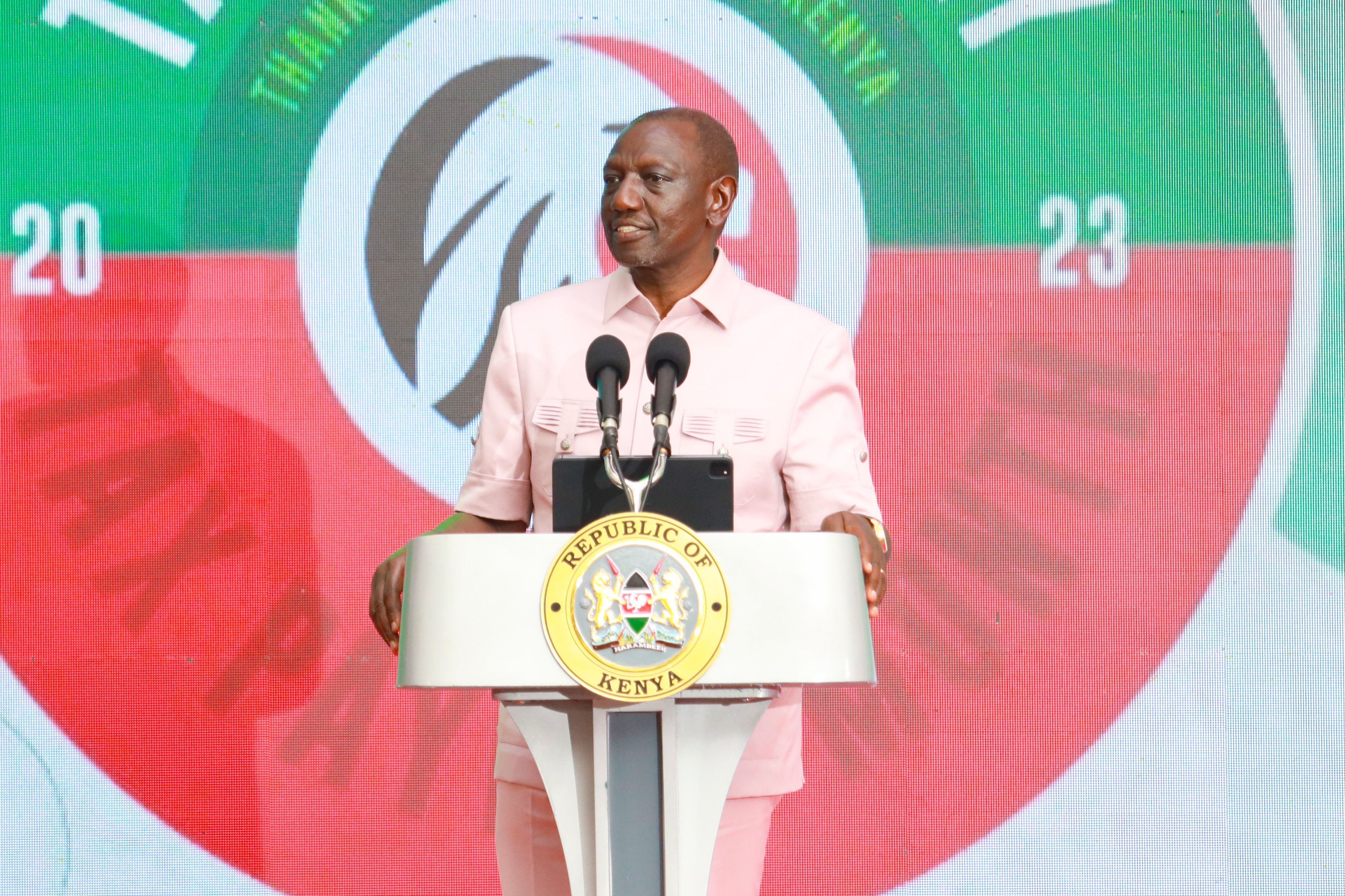 Ruto urges KRA to treat Kenyans with dignity while collecting taxes