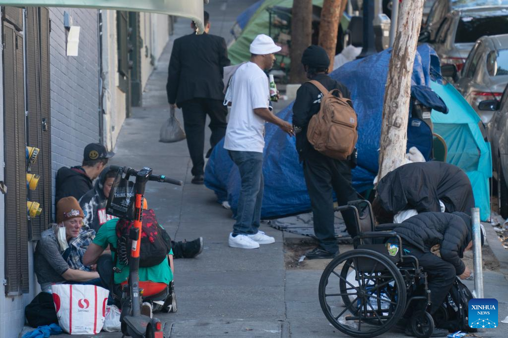 Number of U.S. homeless people hits record high