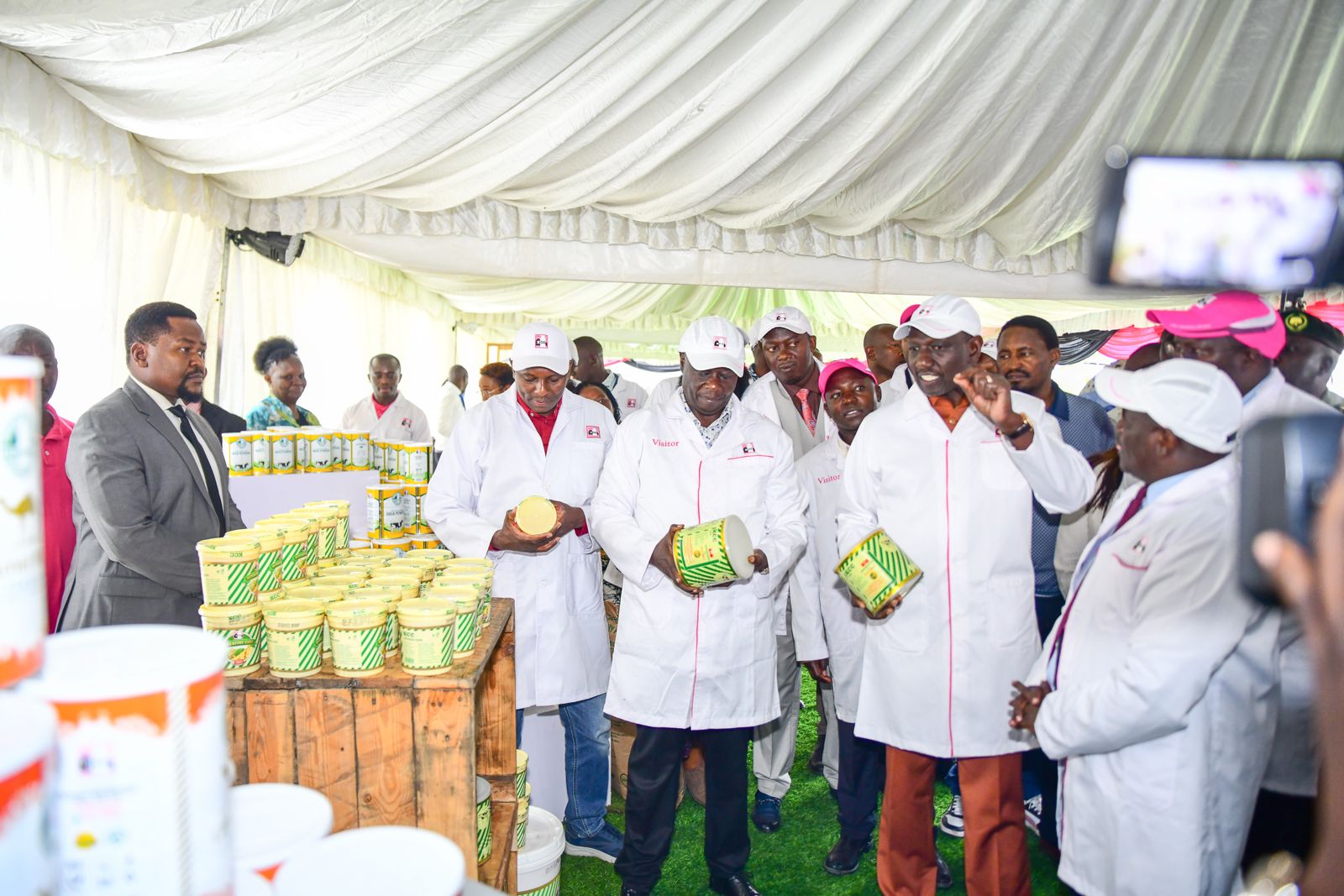 Milk farmers get additional Sh5 per liter after President Ruto’s directive