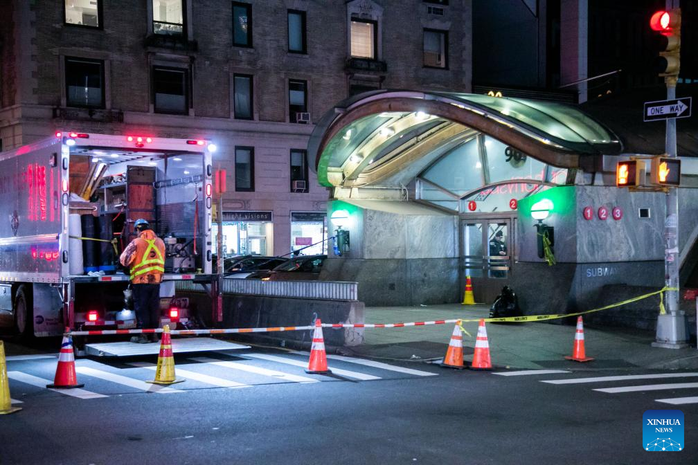 Collision of two NYC subway trains causes derailment, multiple injuries