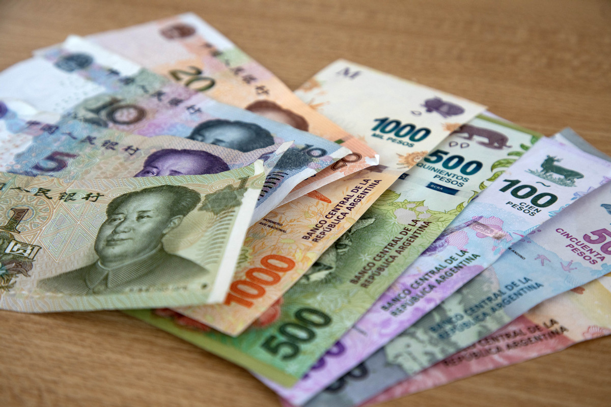 Philippine remittances rise by 3 pct in February