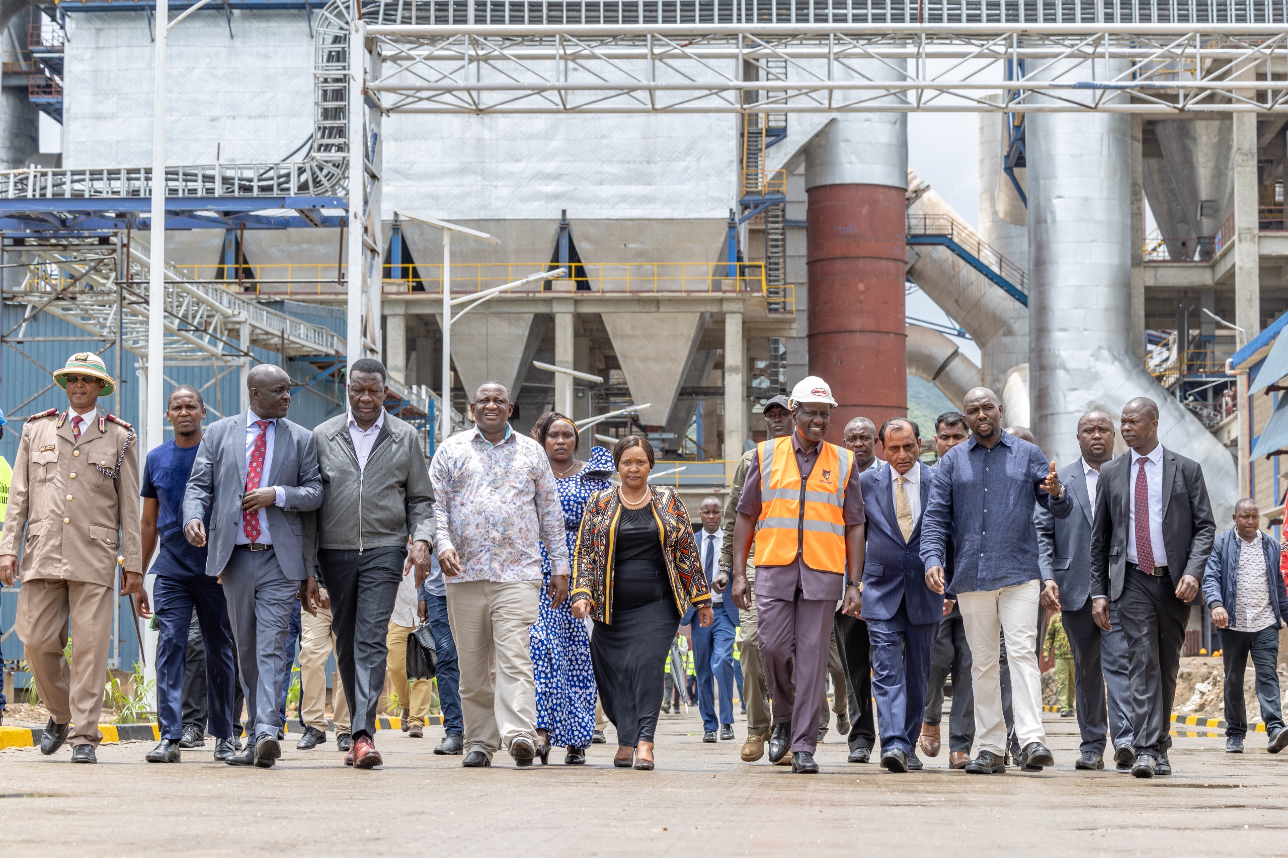 President Ruto opens over Sh40bn clinker factory in West Pokot