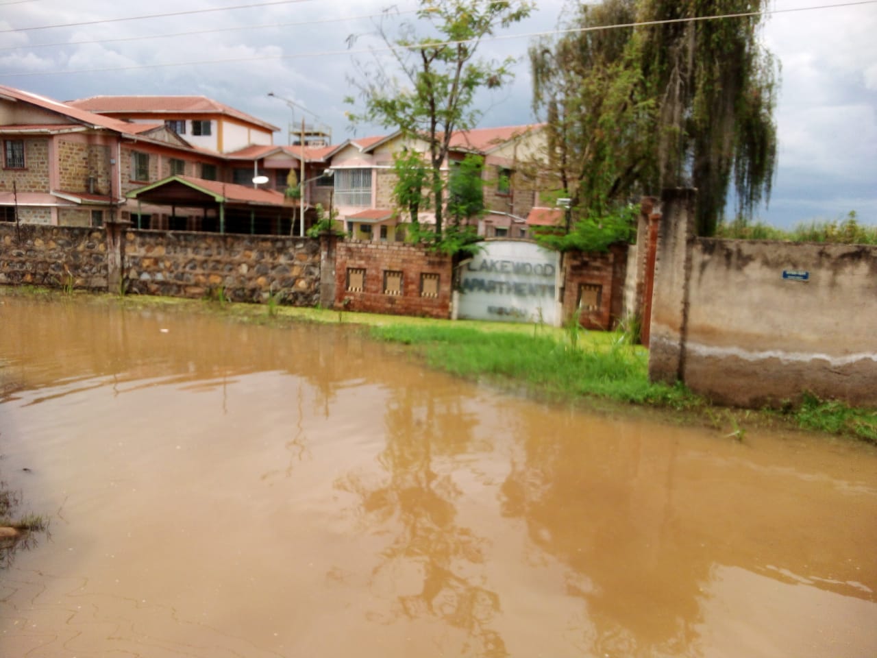 Kisumu City embarks on desilting of riverbank to tackle flooding