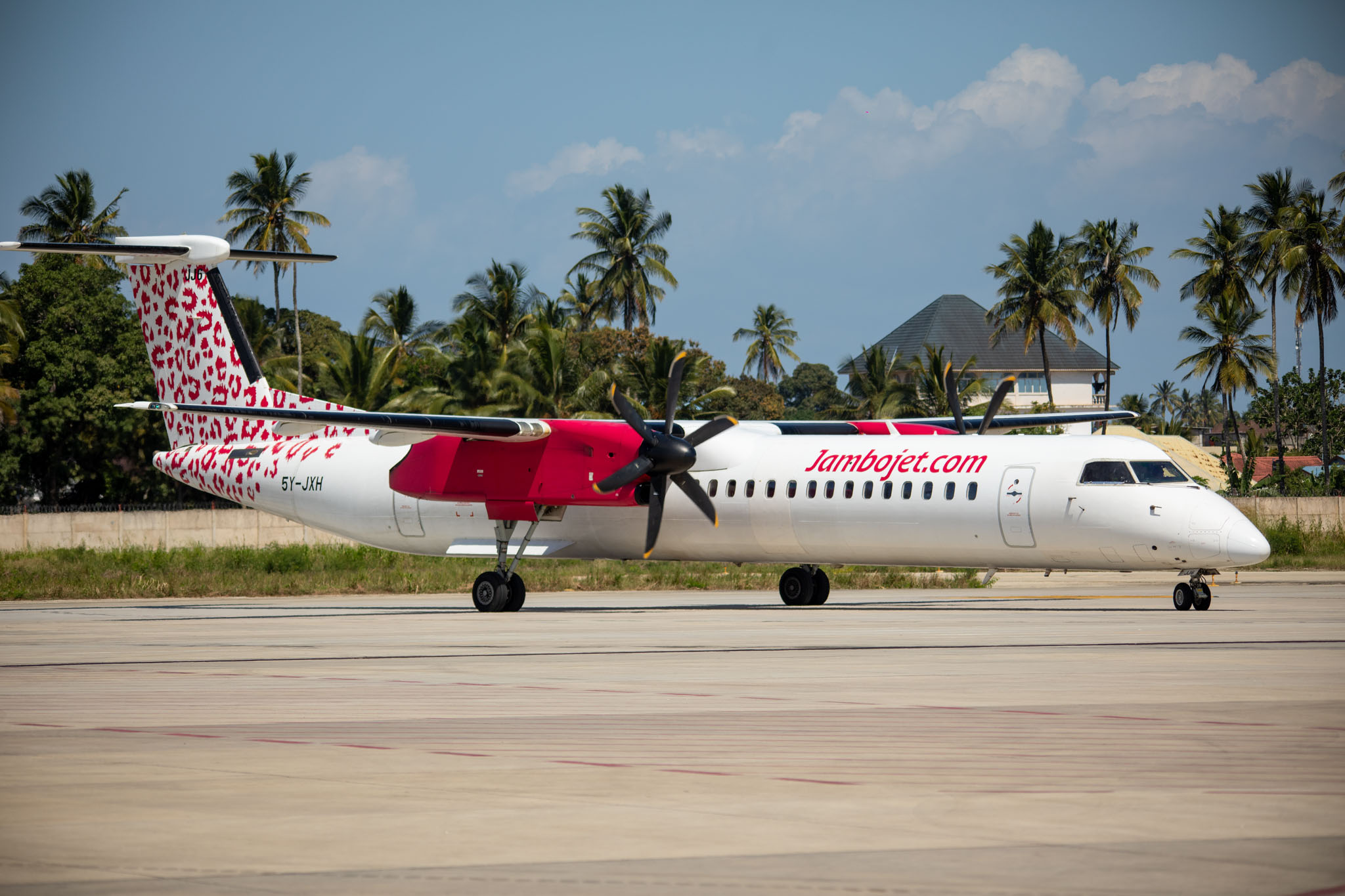 Jambojet starts 4 weekly flights between Zanzibar and Mombasa