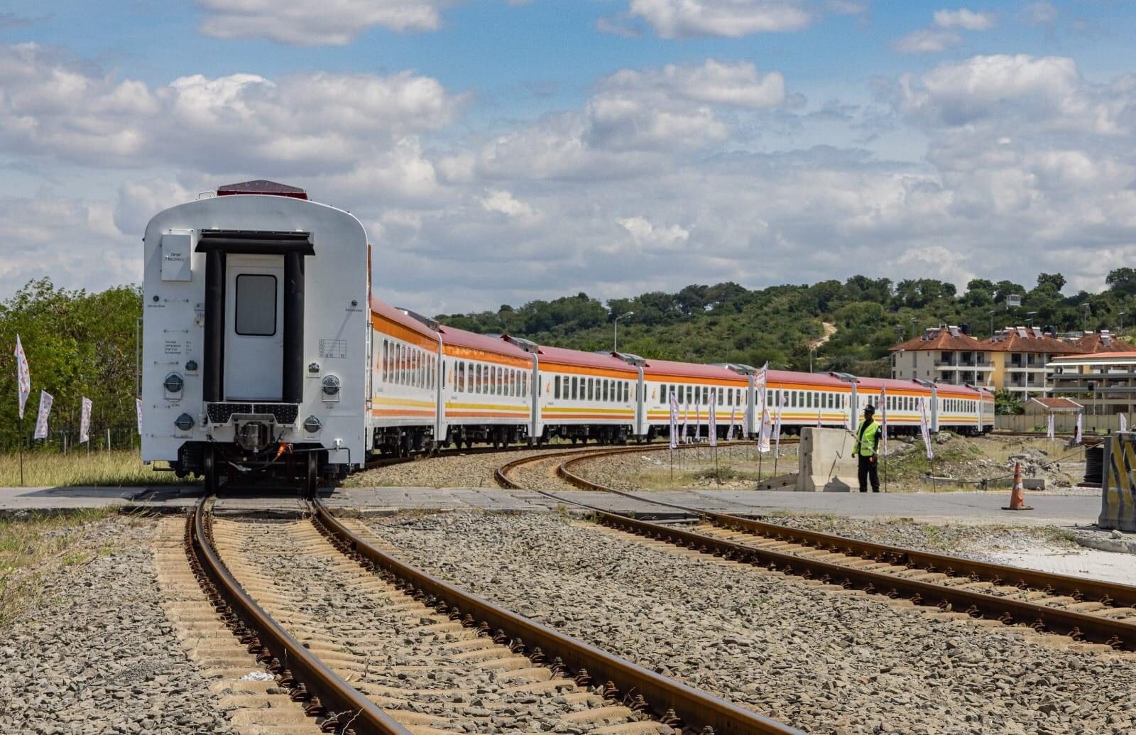 Kenya eyes 8.8mn passengers annually as it receives 20 train coaches