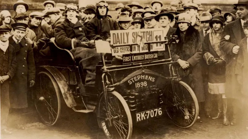 Statue of first all-British car to be installed