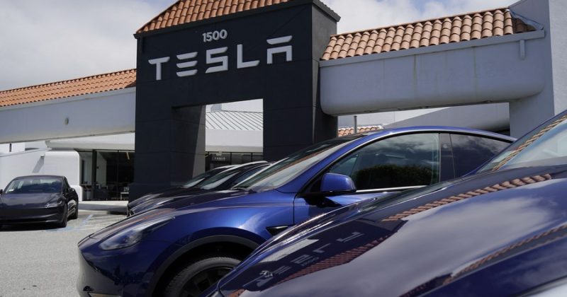 The striking Swedish workers taking on carmaker Tesla