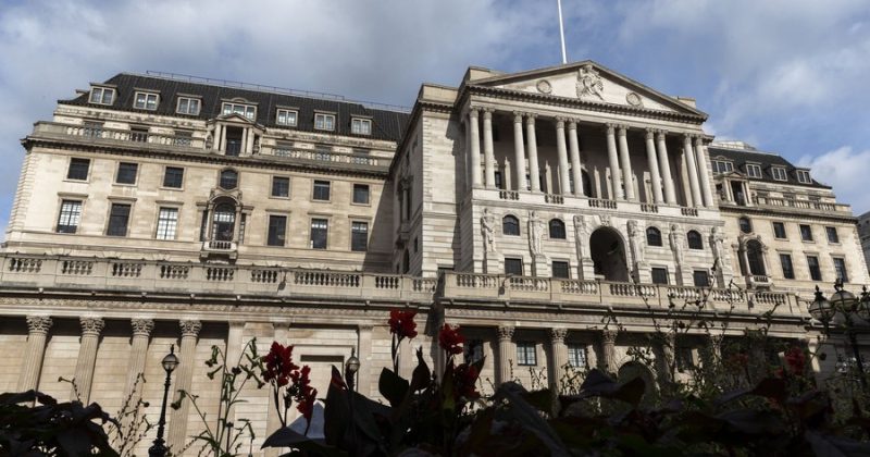 Bank of England prepared to cut rates if job market slows, says governor