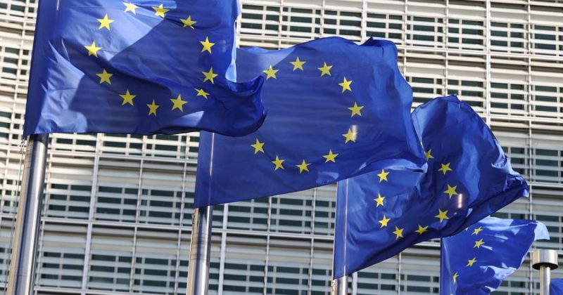 EU pushing new sanctions on Russia, expanding aid to Ukraine