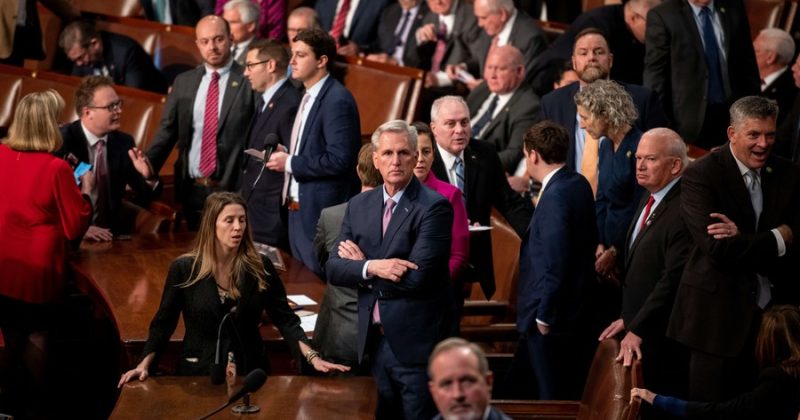 U.S. Senate advances bipartisan spending bill toward ending longest gov’t shutdown