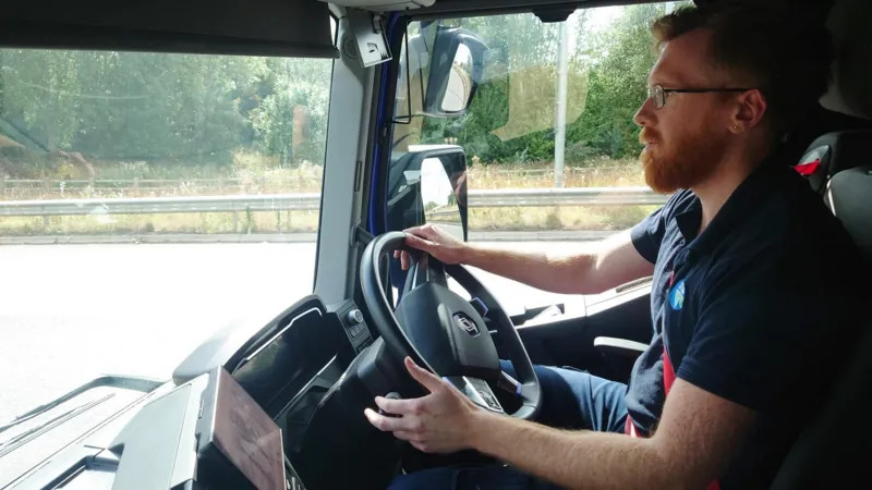 Lack of charging facilities a ‘barrier’ for electric lorries