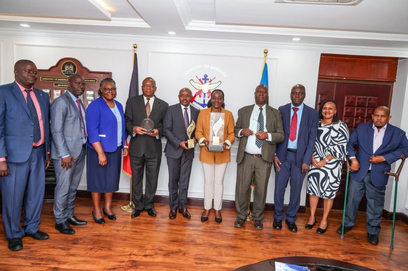 Defence Ministry named top performer in national accountability awards