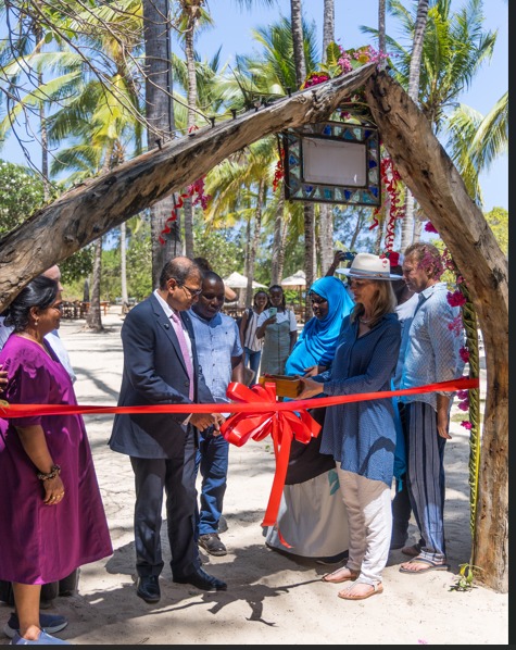 Canon expands coral restoration programme into East Africa