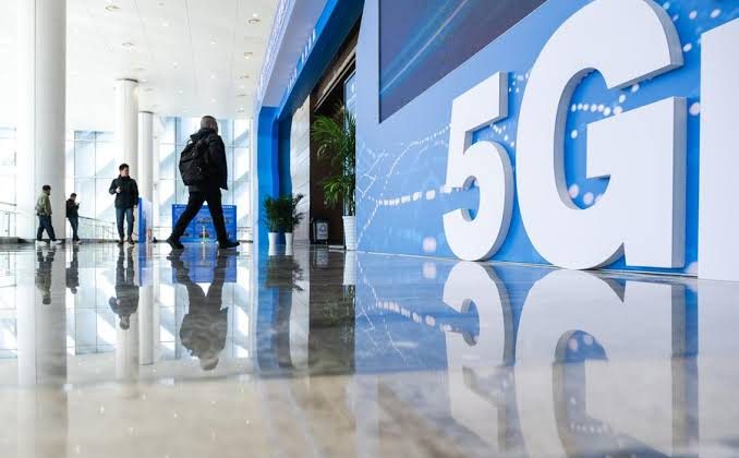 School internet costs drop after procurement reforms