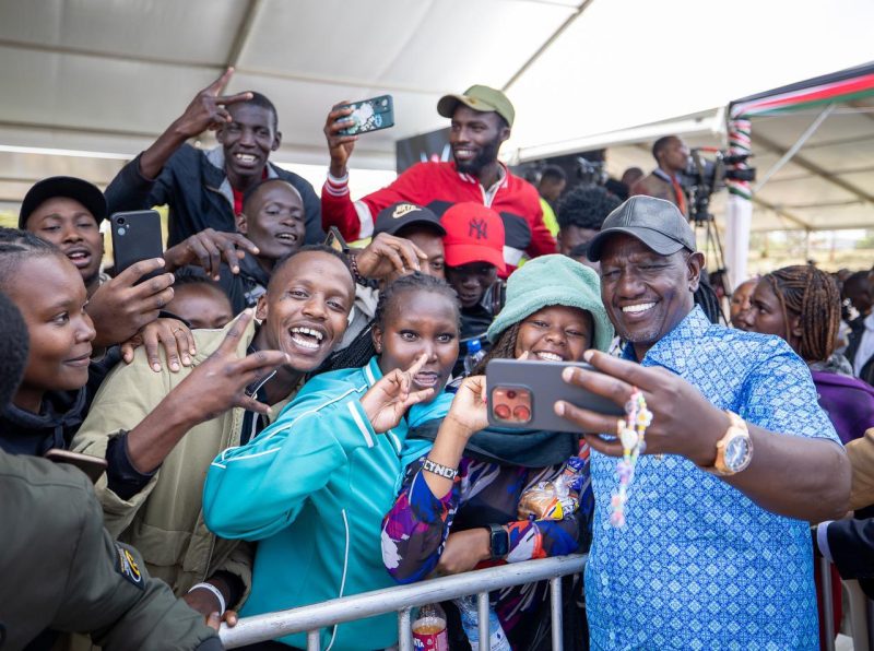 Ruto launches Sh708mn youth fund at Kasarani