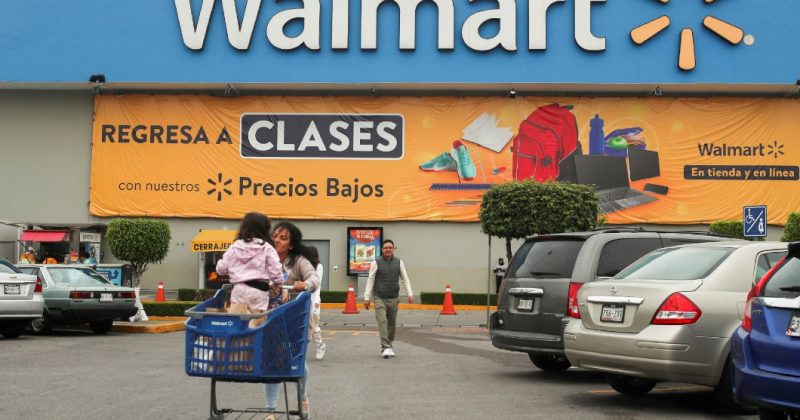 Walmart becomes first retailer to hit $1tn market value