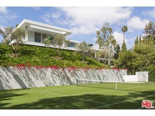 Bey's new home 8