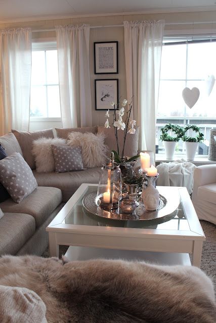 Coffee Table - Candles