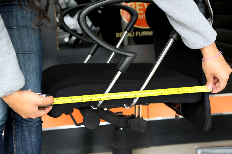 Office chair tips - seat depth