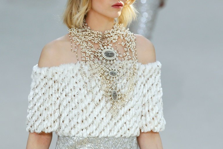 afp-1980s-glam-makes-a-paris-comeback-as-chanel-stays-classy