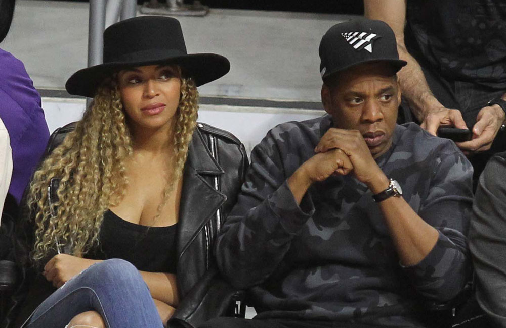 Jay Z and Beyonce' love coming out to the games.