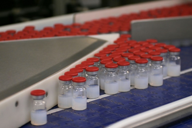 Kenya vaccinates 72,760 against COVID-19 on a single day