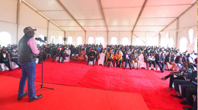 Stop insulting the poor, Ruto tells politicians
