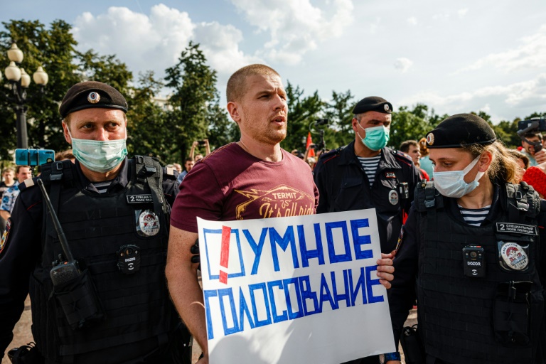 Putin’s unpopular party slated for election win